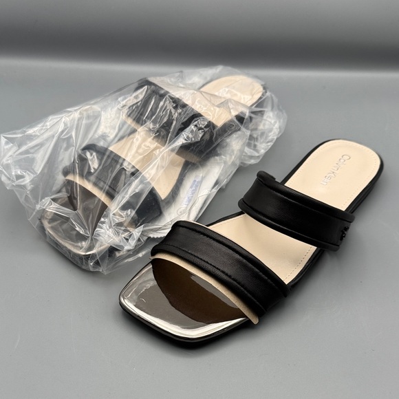 Calvin Klein Women's Felisa Flat Sandal - Picture 1 of 4